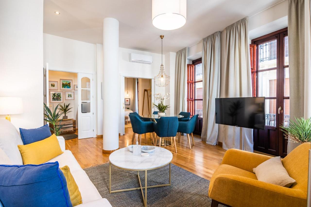 Tuguest Isabel La Catolica Apartment กรานาดา ภายนอก รูปภาพ