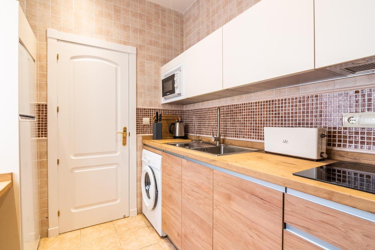 Tuguest Isabel La Catolica Apartment กรานาดา ภายนอก รูปภาพ